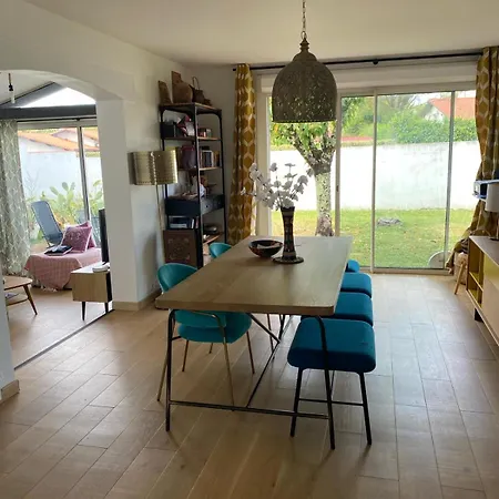 Belle Cosy Au Calme A 5 Minutes De Bayonne Et 15 Minutes Des Plages Villa Boucau
